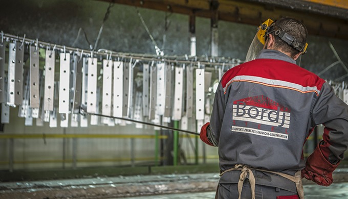 L'unité de Galvanisation à Chaud de notre complexe Bordj Steel est entièrement automatisée qui nous ...