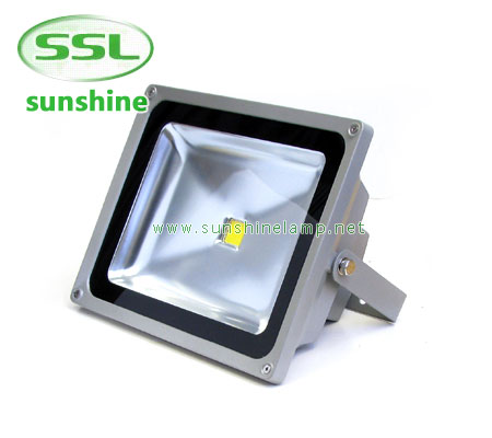 Die-casting aluminum housingAC85~265V input optionsOptical grade diffused lensGraduated angle scaleB...