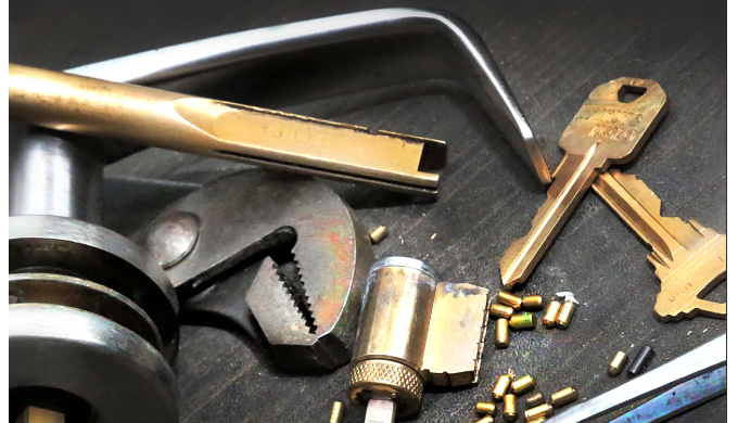 CraftLock Locksmith Stanmore is a professional locksmith service offering residential, automotive, a...