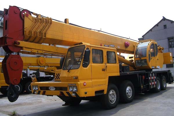 Cranes 25/50/75/100 Tons