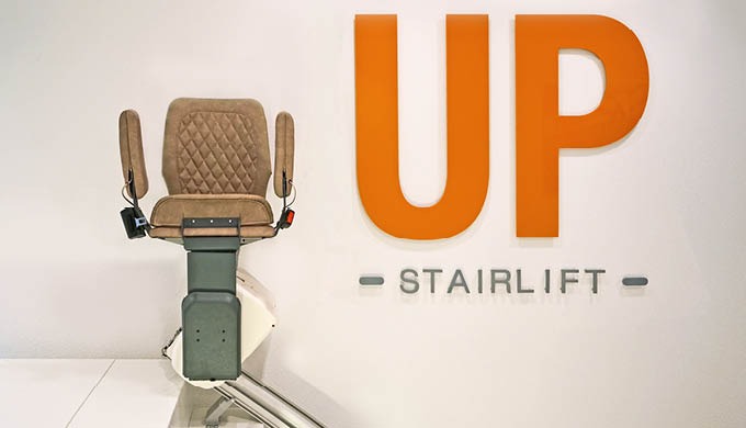 De UP Traplift is een unieke herbruikbare traplift geproduceerd door DeVi-Stairlifts BV. De UP Trapl...