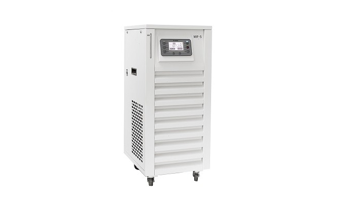 The mini chiller has superior performance with cooling function & maximised efficiency And, it has b...