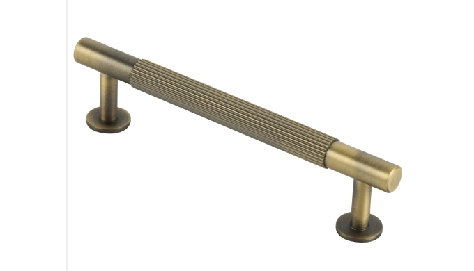 Item No.AB033 MaterialBrass DescriptionLines pull handle Available Surface finishSatin brass, Antiqu...