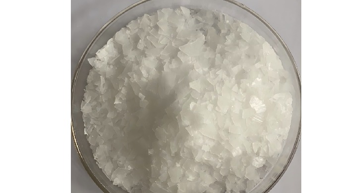 聚乙二醇PolyethyleneGlycol2000 CAS登录号：25322-68-3 EINECS登录号：500-038-2 HSCode：3907210000 分子式：(C2H4O)n 分子量：...