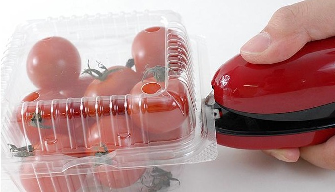 Ultrasonic spot sealer