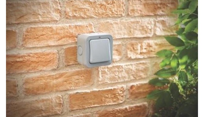 OUTDOOR SWITCH 1GANG 2WAY IP66 10601 Product Code: EOD1G2W If there's a Socket or Switch you require...