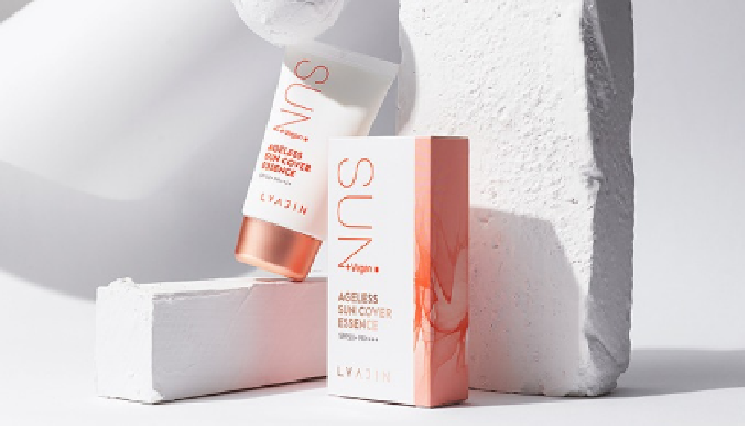 Sun Cover Essence, LYAJIN Ageless Sun Cover Essence Sun protection factor SPF 50+ / PA++++ Triple fu...