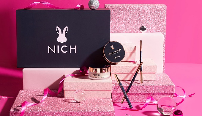 NICH Caviar Cushion is an essence-in-foundation cushion formulated to conceal skin imperfections eff...