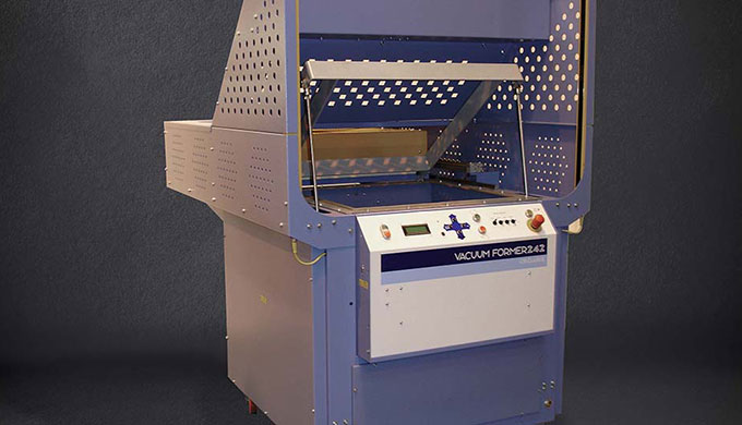 Thermoformeuse semi-automatique EX 242