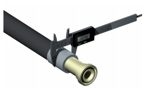 The principle of the interlock fitting is that the hose is skived both internally and externally in ...