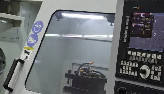 ORIGEN DE LAS MAQUINAS CNC