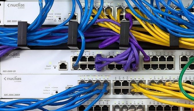 C&acirc;blage r&eacute;seaux informatiques