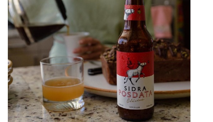 The first natural mexican craft cider from Jalisco that is made with the juice of our carefully sele...