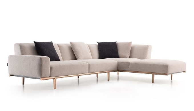Elevate your living space with this beautifully designed contemporary sofa with chaise. Featuring co...