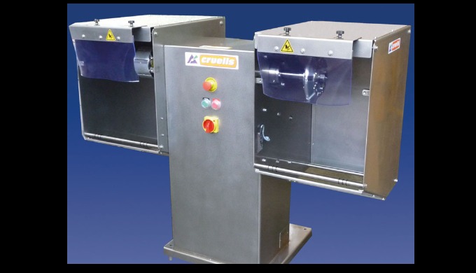 Peladora y limpiadora de pescado