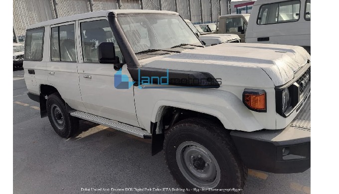 Toyota Land Cruiser LC76 S 4.2 Diesel V6 2024
