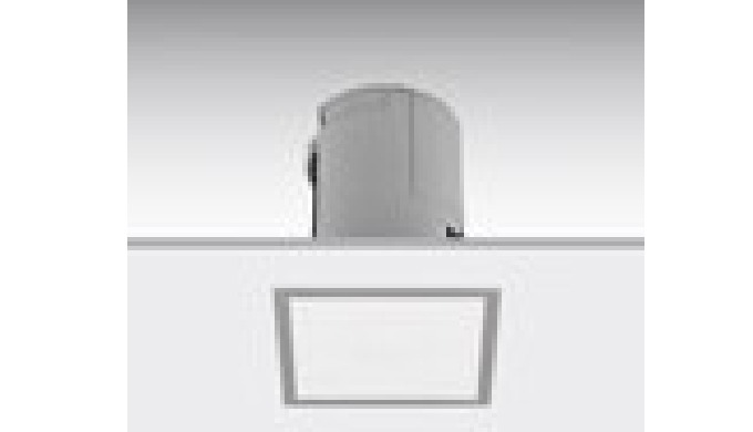 LED LUMINAIRE WITH SQUARE FLUSH