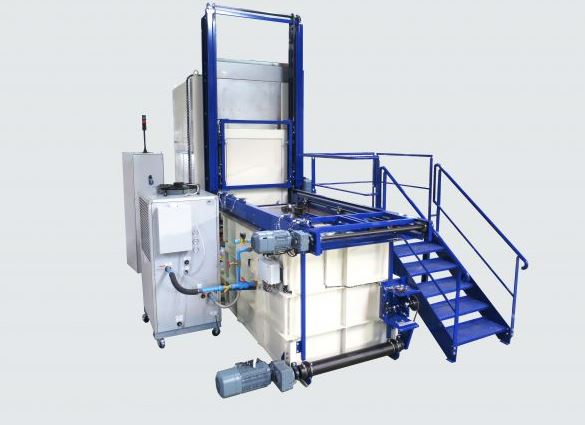 Four de trempe à transfert horizontal