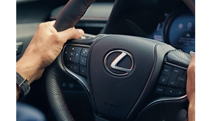 Welcome to Lexus Glasgow, offering luxury new Lexus vehicles, leading the way with hybrid technology...