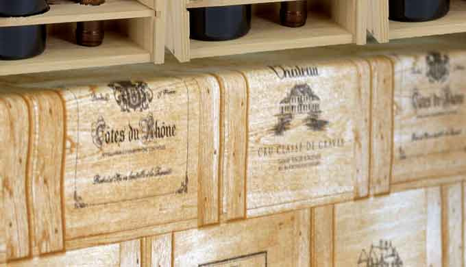 Tissus coton 140g/m2, imprimé une face dans différents motifs. Caisse de vin