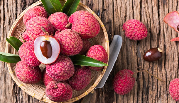 Lychee is a popular fruit in some tropical countries, including Vietnam. Currently, the famous lyche...