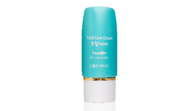 Product Information : The product is designed for individuals with sensitive skin or specific skin c...