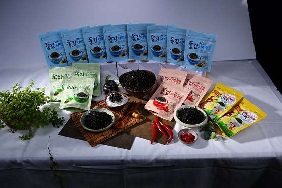 Roasted & Seasoned seaweed flake (Original / Greentea /Spicy flavor )
