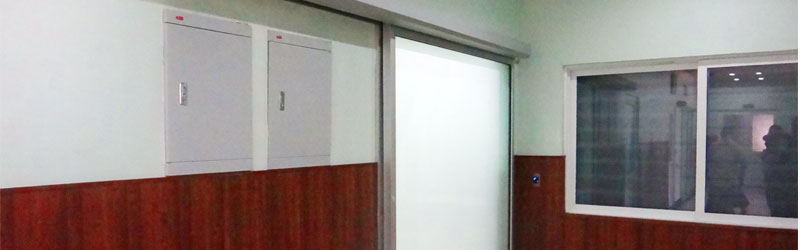 MS30/HRC Klinik oda kapıları, standart METAXDOOR ürünlerinde kullanılan kontrol sistemlerinden oluşu...