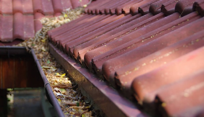Glasgow Gutters offers expert gutter cleaning to protect your home from Glasgow’s rainy weather. The...