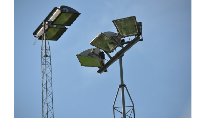 Floodlight towers