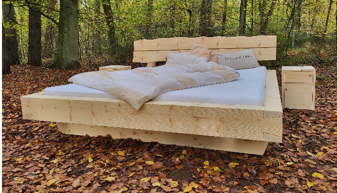 Handgemachte Massivholzbetten aus massiven Balken Mit einem Balkenbett holst Du dir die Natur nach H...