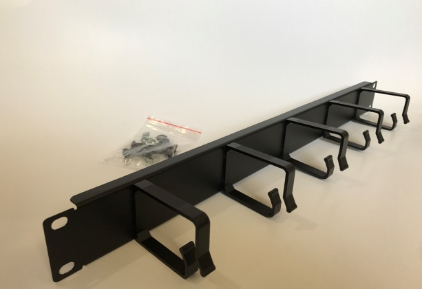 horizantal cable organizer include cage nut set