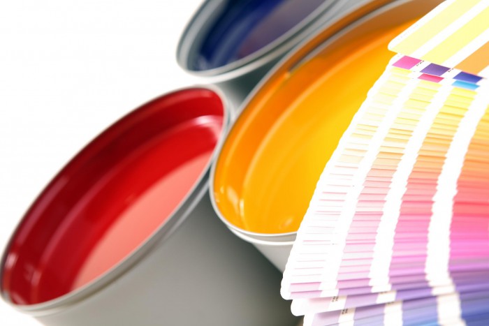 Renkplast, Flexo ve Rotogravür baskıya uygun, yüksek kalitede, solvent ve su bazlı matbaa mürekkeple...