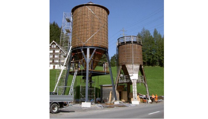 Seit 20 Jahren, stellen wir Salz- und Splitsilos her.