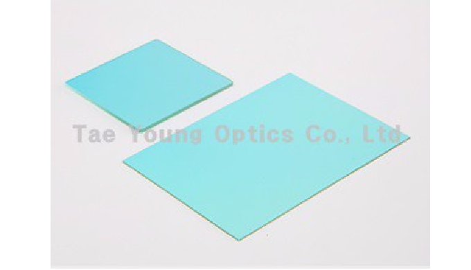 NVIS White B Material : Soda lime and Borosilicate 50% cut off : 610nm ~ 670nm Glass Thickness : 0.5...