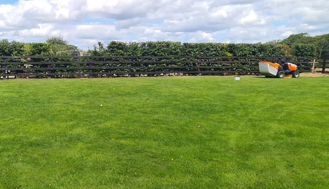 We have many different grass maintenance plans available as clients vary, we carry out mulching, cut...