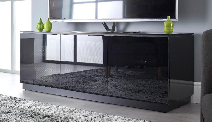 The Diamond MMT-D1500/3 is a stunning black gloss TV cabinet that can hold up to 65″ TVs and provide...