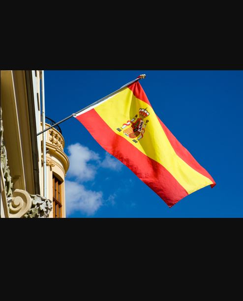 Ambassade d´Espagne en France accompagne les Espagnols résidant à l’étranger qui retournent s’établi...