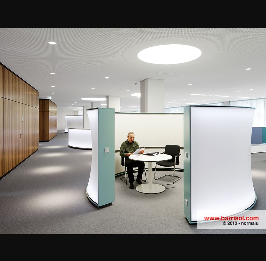 Barrisol®, leader mondial du plafond tendu, vous présente les plafonds lumineux et acoustiques. Il s...