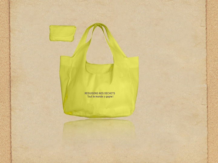 Bags made of 100% regular Recycled Canvas fabric.Enviromentally friendly multi-use bag with good app...