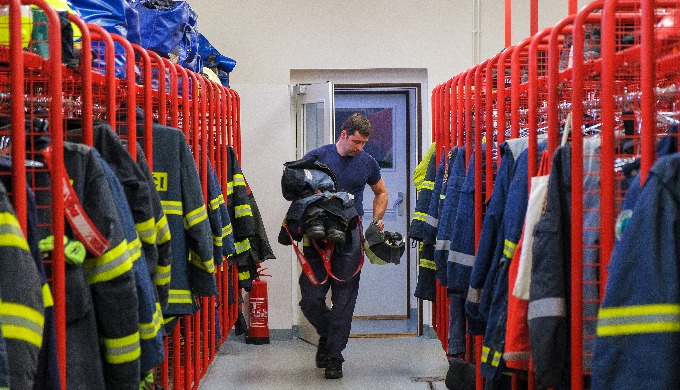 Dressing rooms for firefighters