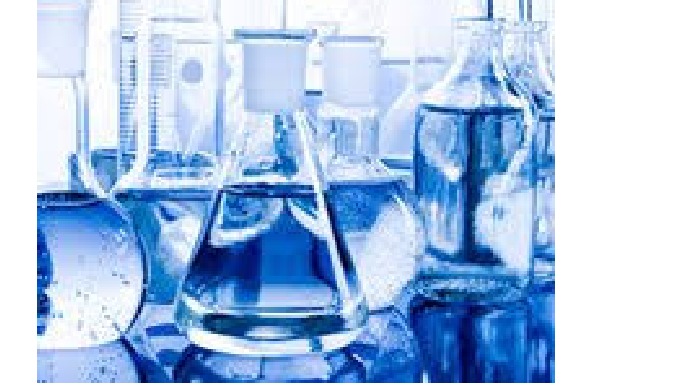 Chemikálie pro technické užití - výroba DONAUCHEM má bohaté zkušenosti a znalosti v oblasti obecných...