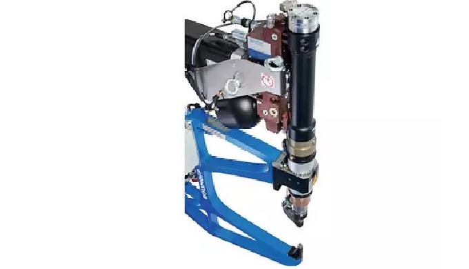 Equipment for the automatic placement of nuts and bolts Weltac