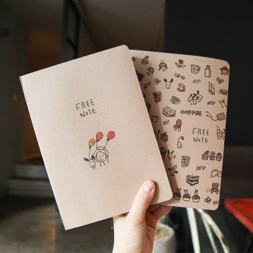 Odong et Valerie Free Note Notebook.192 Pages / 96 Recycled Paper. A5(14.8 x 21 cm) size. Blank Page...