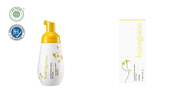 Pure Daily Foaming Cleanser Anti-Trouble is a sensitive soothing cleansing foam that contains chamom...
