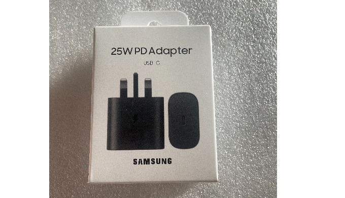 Samsung 25W Note 10 charger, black, US/EU/UK spec Model number: EP-TA800 Original Brand New Whatspp/...