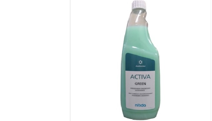 Ambientador concentrado con propiedades desodorizantes por acción bactericida directa de los tensoac...