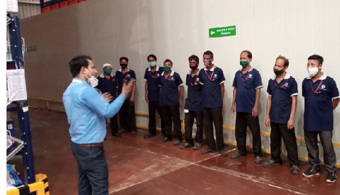 An industrial cleaning service is a specialized type of cleaning service that focuses on cleaning an...