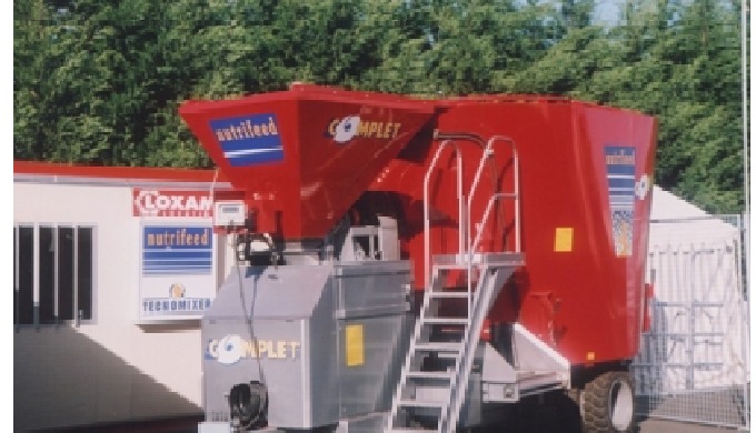 The design of this machine is the result of our long experience in vertical trolleys and constant in...