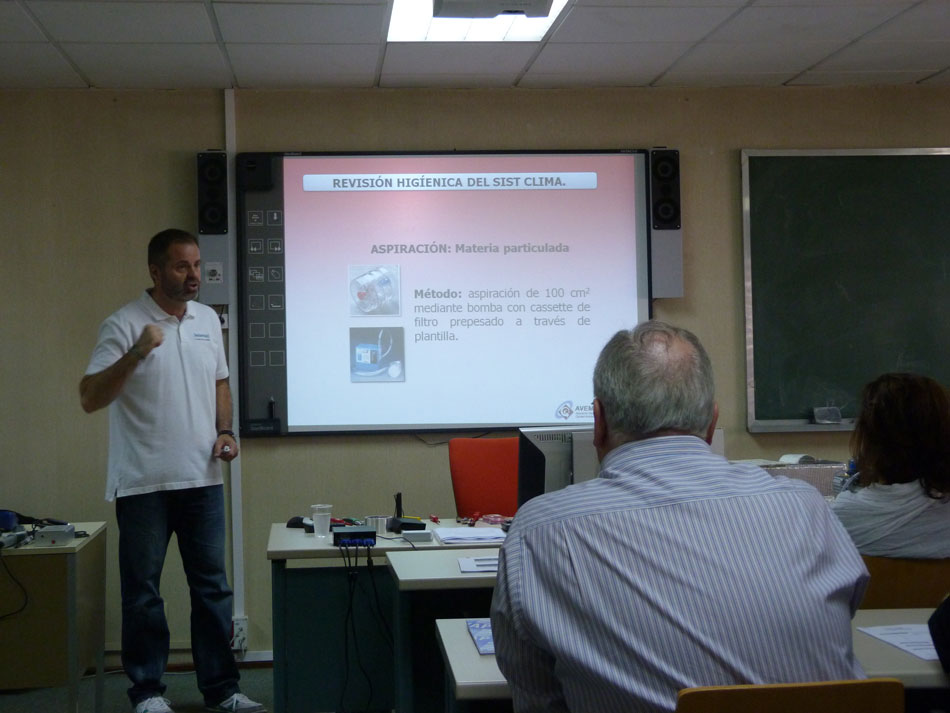 En Ambientalys ofrecemos una formación a medida y totalmente actualizada fruto de nuestra experienci...